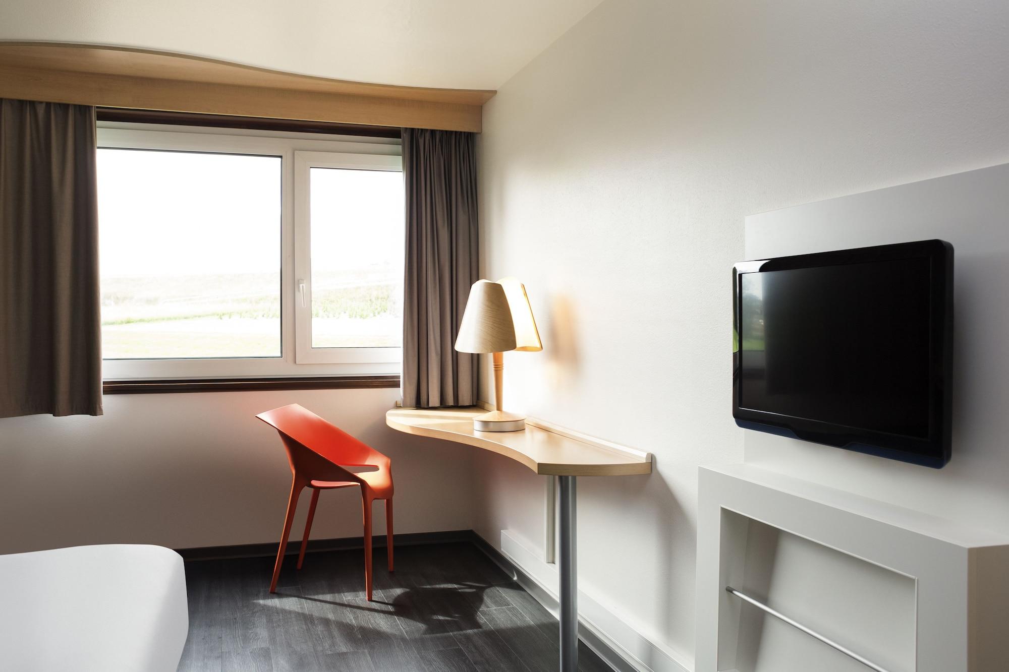ibis 3 Lacs Neuchâtel Thielle Ngoại thất bức ảnh